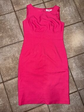 Classic Sleeveless hotttt pink Sheath Dress
